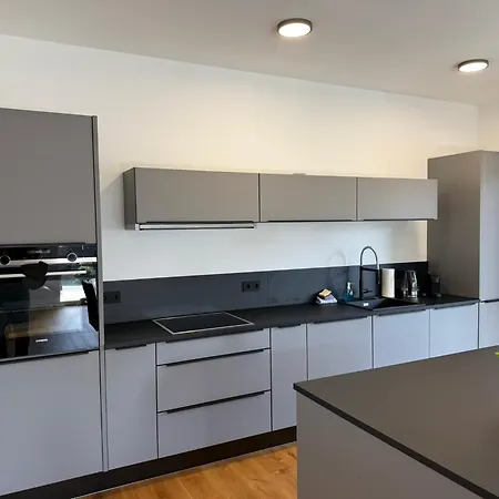 Luxus-apartment In Apartmán Štýrský Hradec